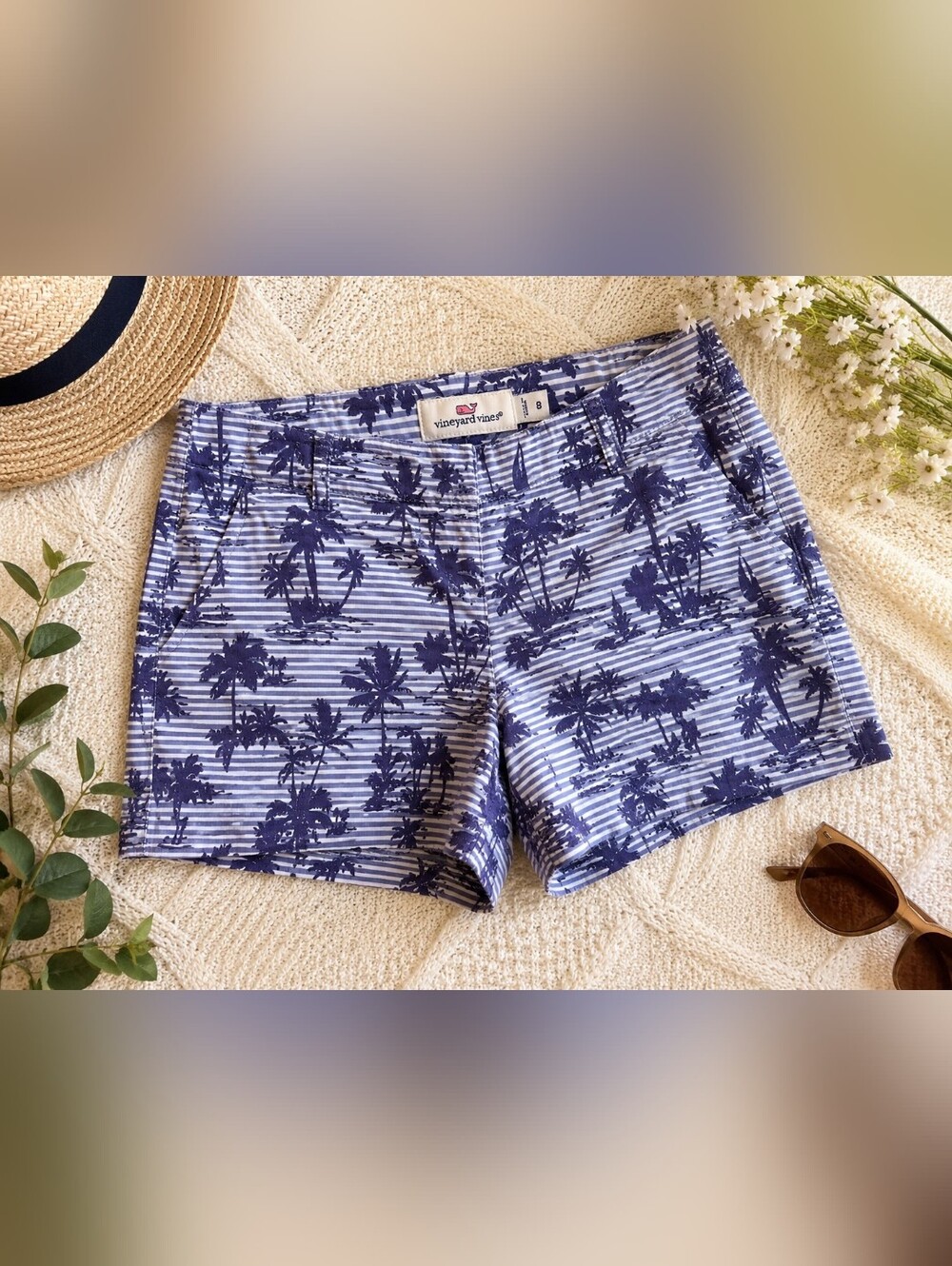 Vineyard Vines Palm Tree Print Chino Shorts Blue White Size 8